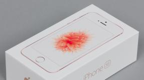 Avaldatakse Apple iPhone SE iPhone 5 se ülevaade, plussid ja miinused